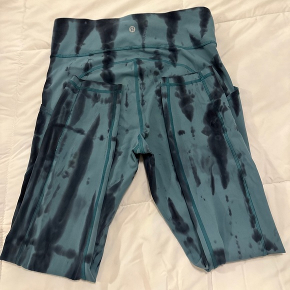 Lululemon legging - Picture 4 of 6